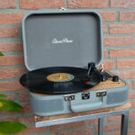 farmakis-radio